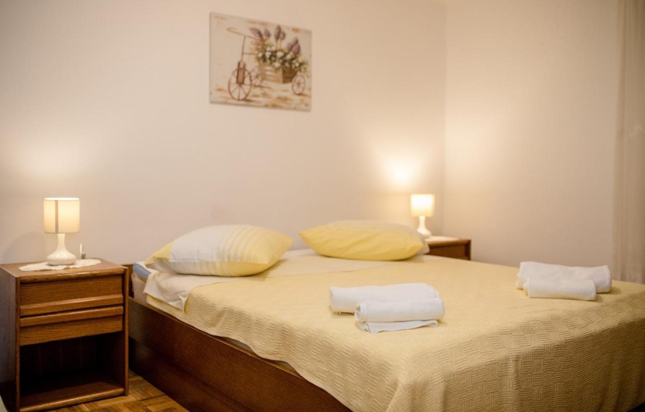 Apartments Mate Barbat na Rabu Zewnętrze zdjęcie