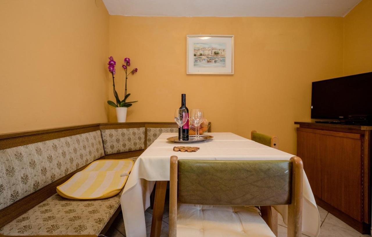 Apartments Mate Barbat na Rabu Zewnętrze zdjęcie